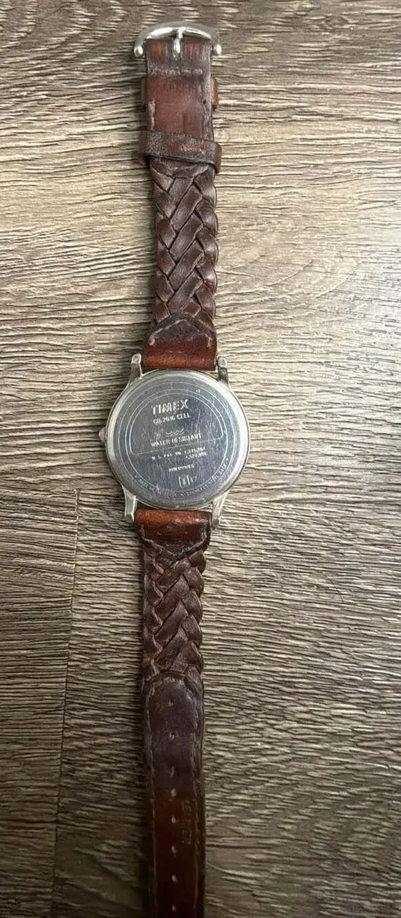 Vintage 90s Timex Indiglo Men’s Watch Large Outlined Numerals Leather Working